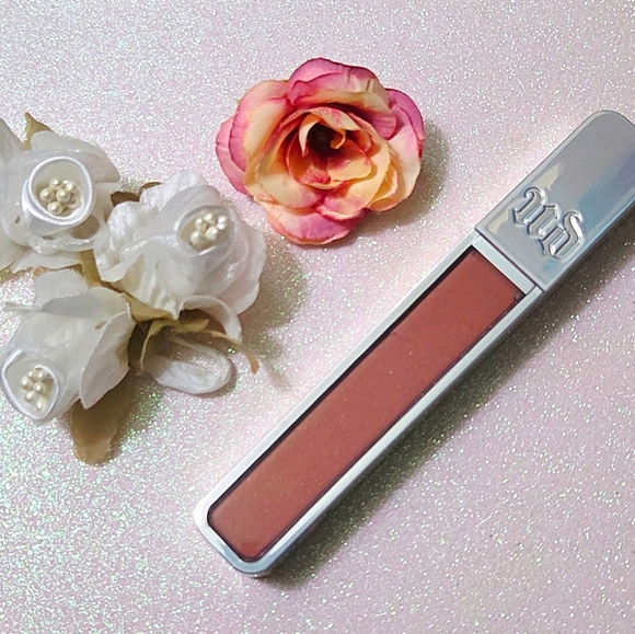 Urban Decay Other - ⭐️ HP ⭐️ FUEL 🔥 Urban Decay DISCONTINUED Hi-Fi Shine Ultra Cushion Lipgloss NWT